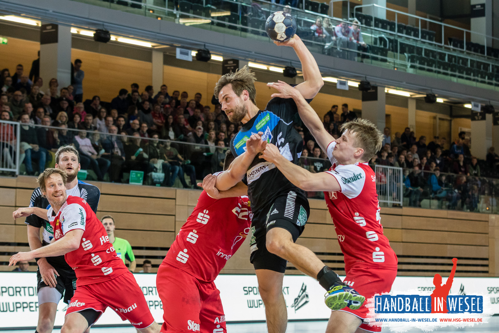 HC Rhein Vikings - TuSEM Essen 32:29 (17:14) / 2.Liga / DKB Hand